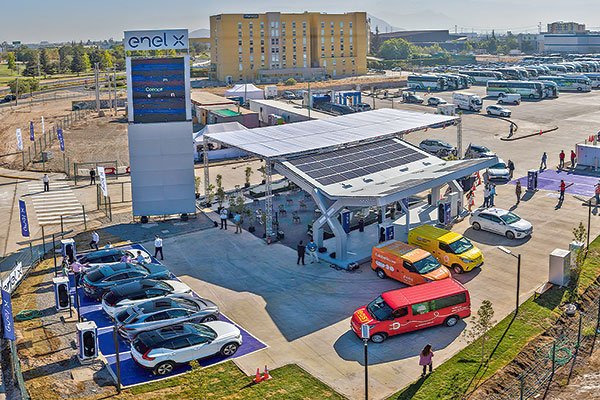Enel X Way Chile: la nueva empresa con que la italiana potenciará su negocio de electromovilidad