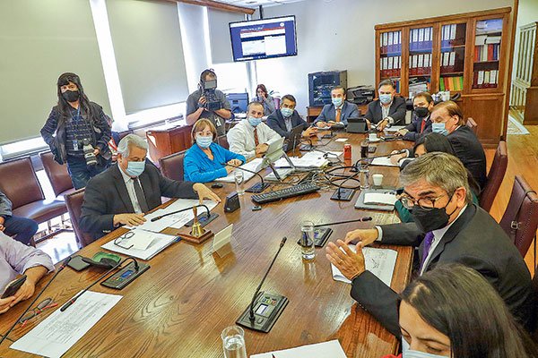 Marcel aterriza fechas de reformas: tributaria ingresará en junio y pensiones en el último trimestre de este año
