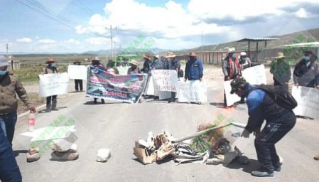 Bloqueo en camino a Las Bambas en Perú también afecta a 200 empresas de la zona