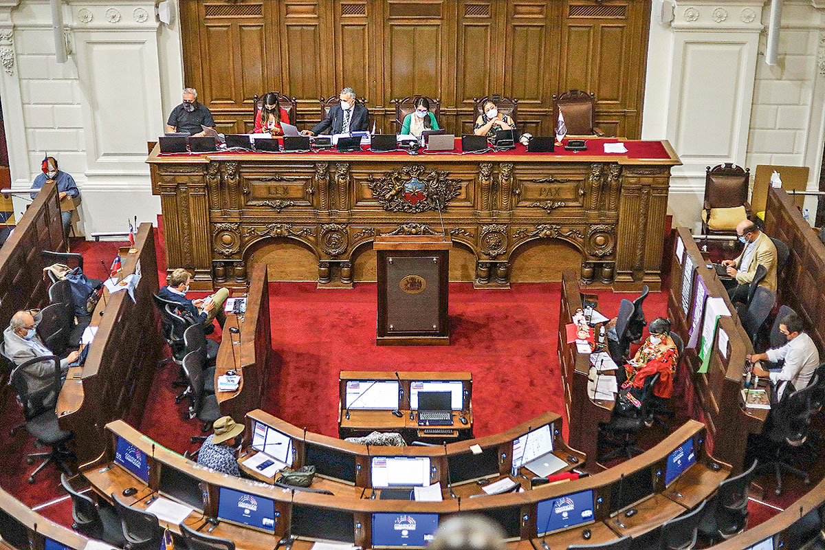 <p>¿Es viable una tercera alternativa para el plebiscito de salida?</p>