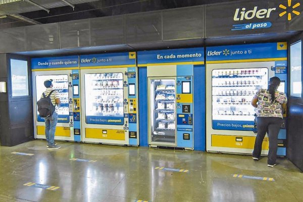 Walmart detalla sus planes de “Lider al Paso”, su silencioso proyecto de máquinas expendedoras en el Metro