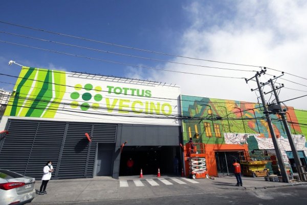 <p>Tottus inaugura un nuevo formato de supermercado en la comuna de Valparaíso</p>