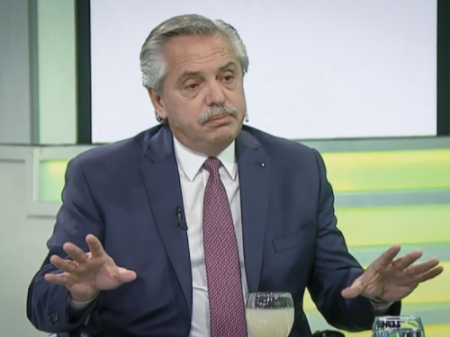 Alberto Fernández: "Creo que nos sacamos una soga del cuello con el acuerdo con el FMI"
