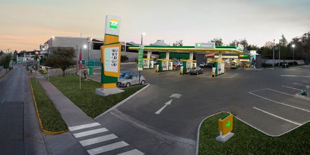 Bolsonaro cambia director ejecutivo de Petrobras y bancos de inversión lo ven con preocupación