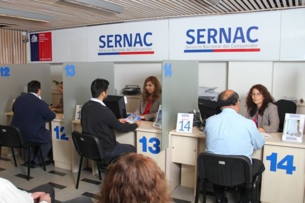 Sernac presenta demandas colectivas contra Itaú y Scotiabank por cobranzas extrajudiciales ilegales