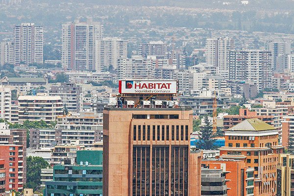 AFP Habitat amplía su giro tras división societaria y comprará administradora de fondos de Nevasa