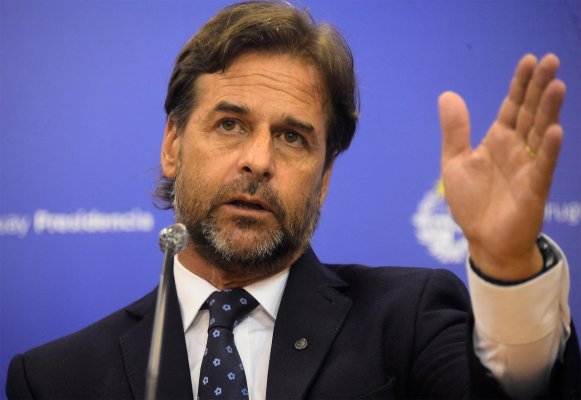 Uruguay levanta la emergencia sanitaria tras más de dos años de pandemia