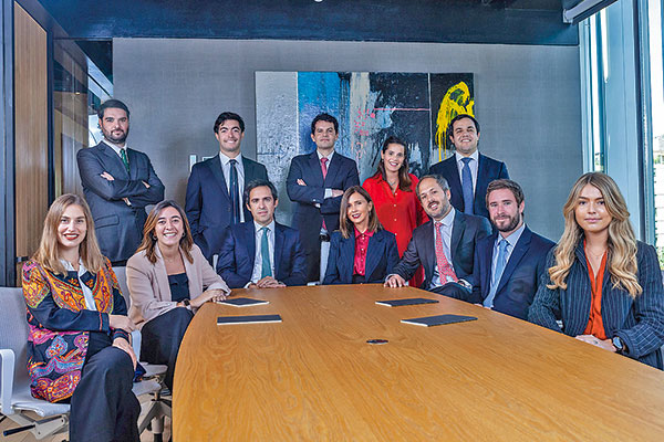 Fuensalida & Del Valle refuerza su equipo tributario y corporativo