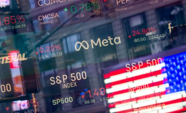 El propietario de Facebook, Meta, apunta a las finanzas con "Zuck Bucks'" y monedas virtuales