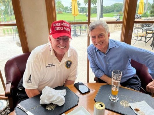 Donald Trump y Mauricio Macri se reúnen en Florida para hablar sobre "el contexto global" y colaboración