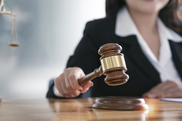 <p>Fallos de la Justicia con “enfoque de género”: qué significa y por qué llegó al borrador de nueva Constitución</p>
