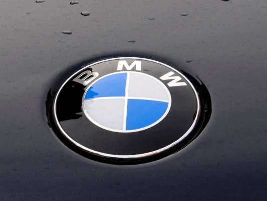 <p>Las ventas del Grupo BMW bajan en primer trimestre por invasión a Ucrania y confinamientos en China</p>