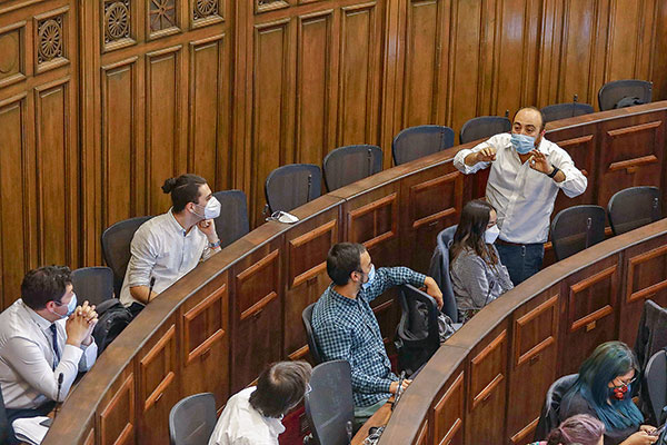 Pleno de la Convención sentencia el fin del Senado y lo reemplaza por una Cámara de Regiones