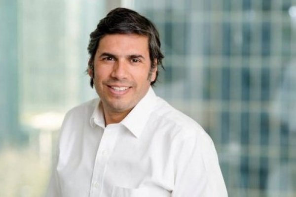 <p>Claudio Pizarro conversa con Marily Lüders en nuestro especial de Inflación | Episodio: Marcas y consumo</p>