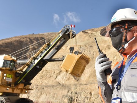Cambio de mando en Anglo American: Cutifani deja el cargo de CEO y es reemplazado por ejecutivo de larga trayectoria