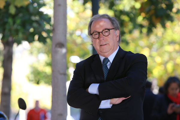 Boric nombra nuevos embajadores: Juan Gabriel Valdés vuelve como representante en Washington
