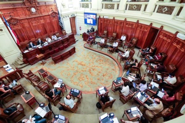Convención: comisión aprueba “precio justo” por expropiación y pago previo a toma de posesión