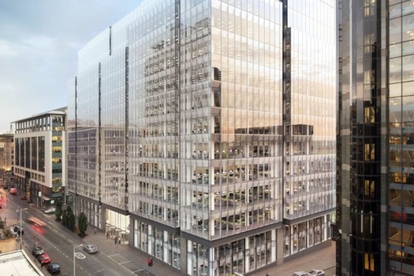 Dueño de Zara amplía su imperio con la compra de un edificio en Escocia