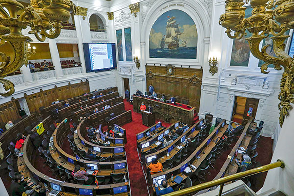 Pleno de la Convención aprueba autonomías territoriales indígenas y comunas podrán crear empresas