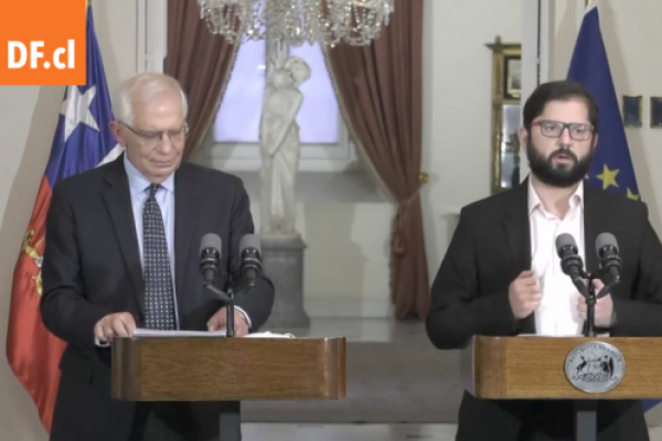 <p>Ahora en DF | Josep Borrell se reúne con el Presidente Boric y celebra el proceso constituyente</p>