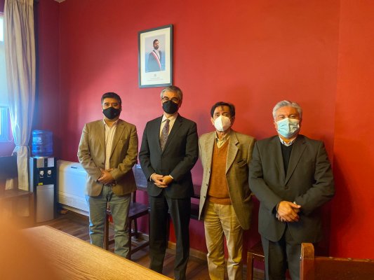Gremios de Mipymes le entregan a Hacienda un documento solicitando medidas de apoyo al sector