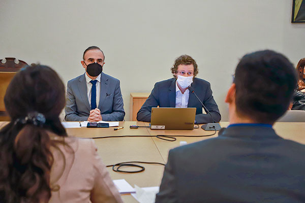 CPC desafía cálculos tributarios de Hacienda y pide poner foco en la eficiencia del gasto público