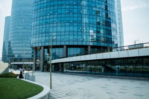 <p>Fondos inmobiliarios y sociedades: las nuevas adquisiciones que informó Toesca a la CMF</p>