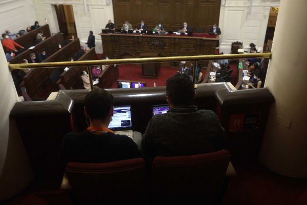 Convención: Pleno respalda sistema tributario progresivo e impuestos para actividades que afecten el medioambiente