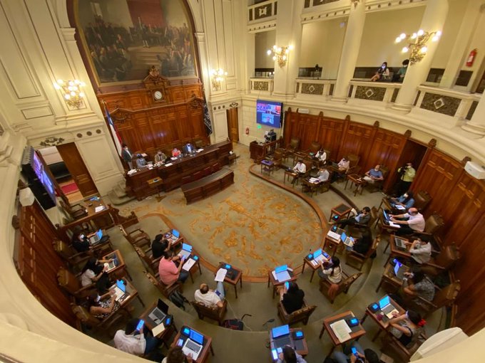 <p>Convención respalda negociación colectiva, huelga y trabajo decente, pero descarta texto de subcontratación</p>