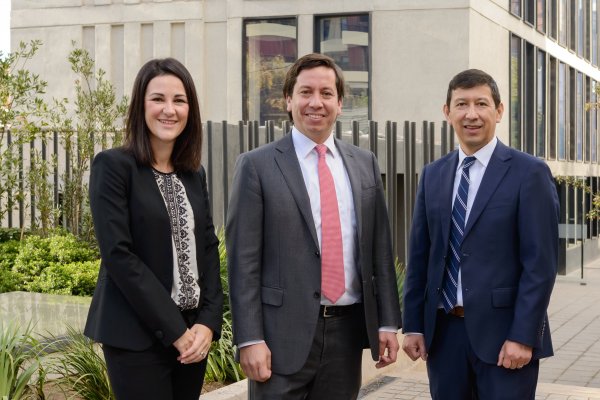 Exdirector de grandes contribuyentes del SII aterriza en estudio especializado