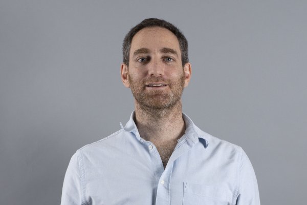 <p>Meni Henigman, CEO y cofundador de IwanaCash</p>