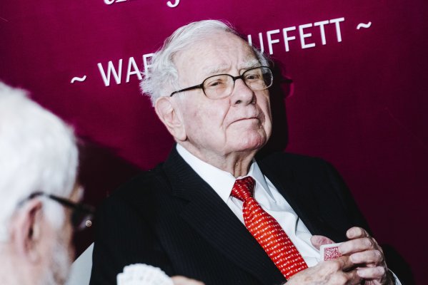 Warren Buffett ajusta sus fichas bancarias y apuesta US$ 2.900 millones en el Citi