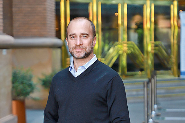 Nuevo presidente del G100 busca impulsar el rol social de la corporación pro emprendimiento
