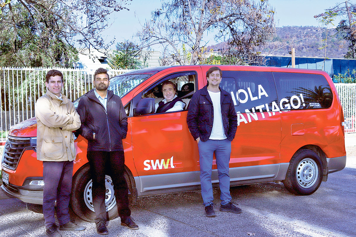 <p>Unicornio egipcio de transporte masivo aterriza en Chile</p>