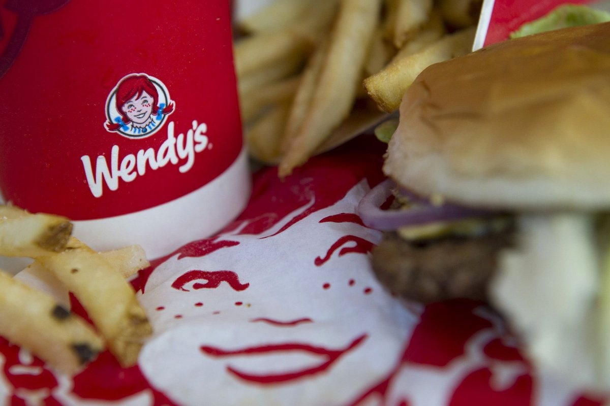<p>Wendy's salta en bolsa después de que su mayor accionista anunciara que buscará obtener el control</p>