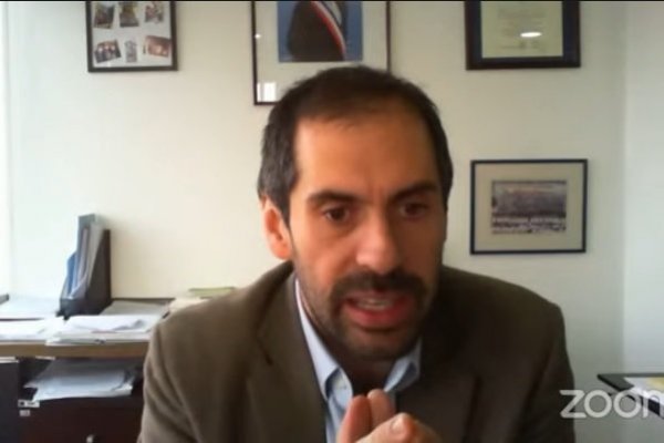 <p>La preocupación del ministro Grau por problemas de competencia en la industria marítima</p>