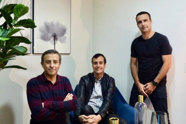 <p>De izquierda a derecha: Andrés González, CEO de eGreen; Aldo Boitano, socio de la compañía; y Rodrigo Vega, CMO.</p>