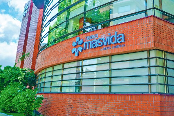 Bajan clasificación a controlador de Nueva Masvida, mientras intenta revivir fusión con Colmena