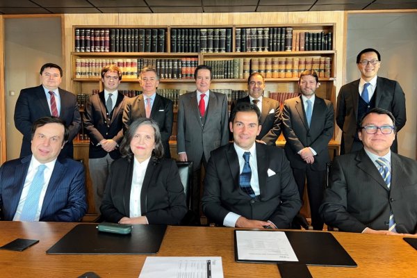 Gigante chino de auditoría llega a Chile junto a socios locales y desafía a las “Big Four”