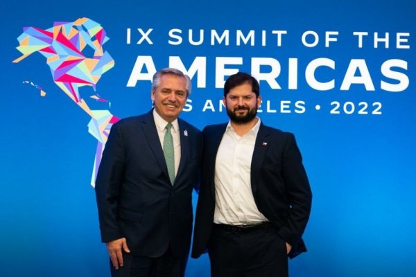 Boric y Fernández dan "luz verde" a flujo de gas argentino a Chile y alistan licitación para aumentar envíos