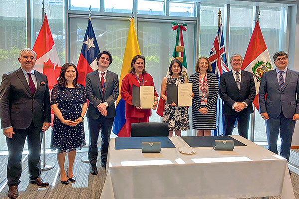 <p>Colombia y Perú se incorporan al Arreglo Global de Género y Comercio impulsado por Chile</p>