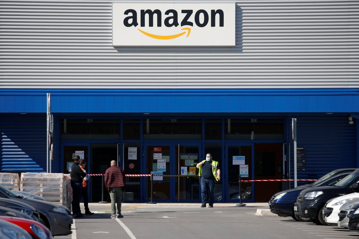 <p>El imperio de Amazon, en riesgo por una iniciativa de la India que "democratiza" el comercio virtual</p>
