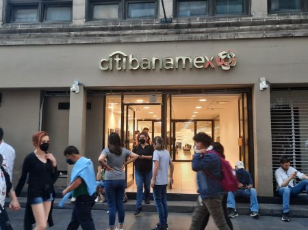 Mexicano Banorte contrata a Bank of America en carrera por Citibanamex