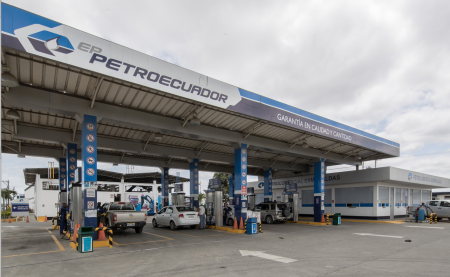 Petroecuador activa cláusulas de "fuerza mayor" por descenso en la producción de crudo