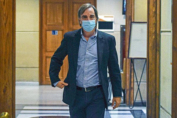 Luciano Cruz-Coke: “Tanto en el proyecto de 40 horas como en la reforma previsional ha habido mucho hermetismo del gobierno”