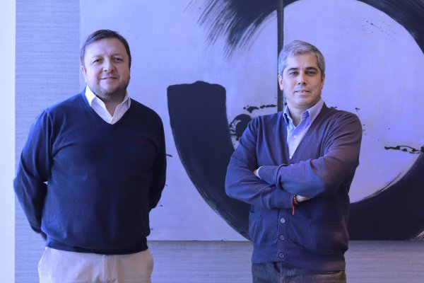 <p>El chief strategy officer de Taurus AGF, Marcelo Torres (izquierda) y el gerente general, José María Swett (derecha). Foto: Verónica Ortiz.</p>
