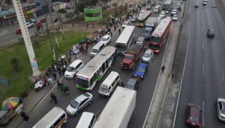 Paro de transportistas peruanos se levanta: gremios de Lima y Callao firmaron acuerdo