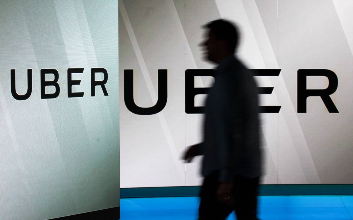 <p>Según informes, Uber presionó a los políticos e infringió las leyes en su impulso global</p>