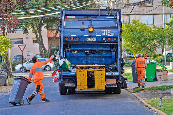 Las brechas que desafían el rol de las municipalidades en la Ley REP