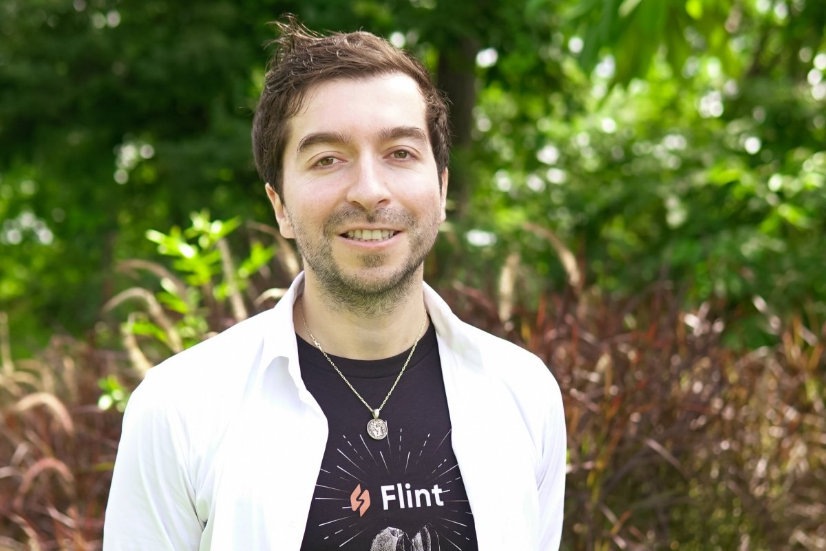 <p>El desconocido emprendedor chileno que fundó una de las compañías de blockchain más grandes del mundo</p>